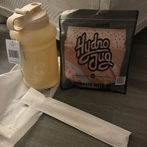 **price firm** Special edition hydrojug bundle